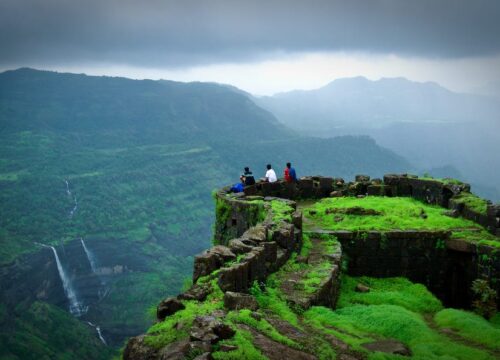 Discover Pune’s Rich Cultural Heritage Through Its Colorful Festivals