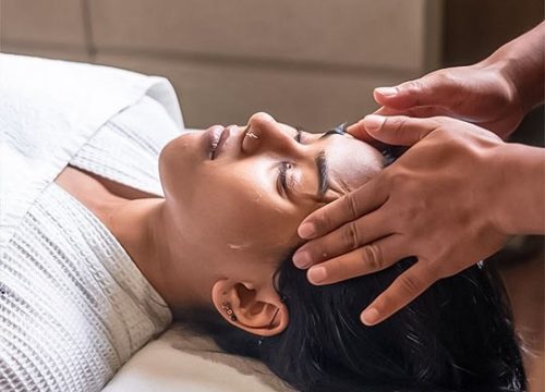 Benefits of Visiting a Luxury Spa in Pune for Stress Relief and Wellness